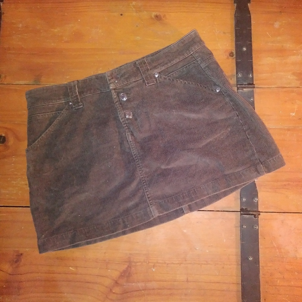 Brown corduroy skirt